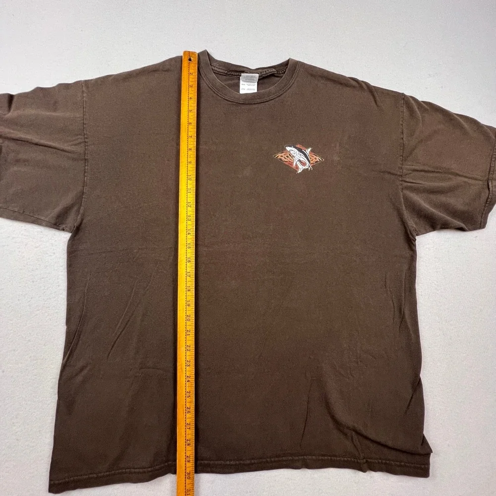 Gildan T-Shirt Mens 2XL Brown Shark Tribal Graphic Ultra Cotton Casual Tee